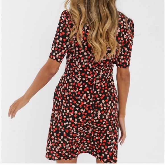 ASOS floral retro 70’s design dress blogger fav - Picture 6 of 6
